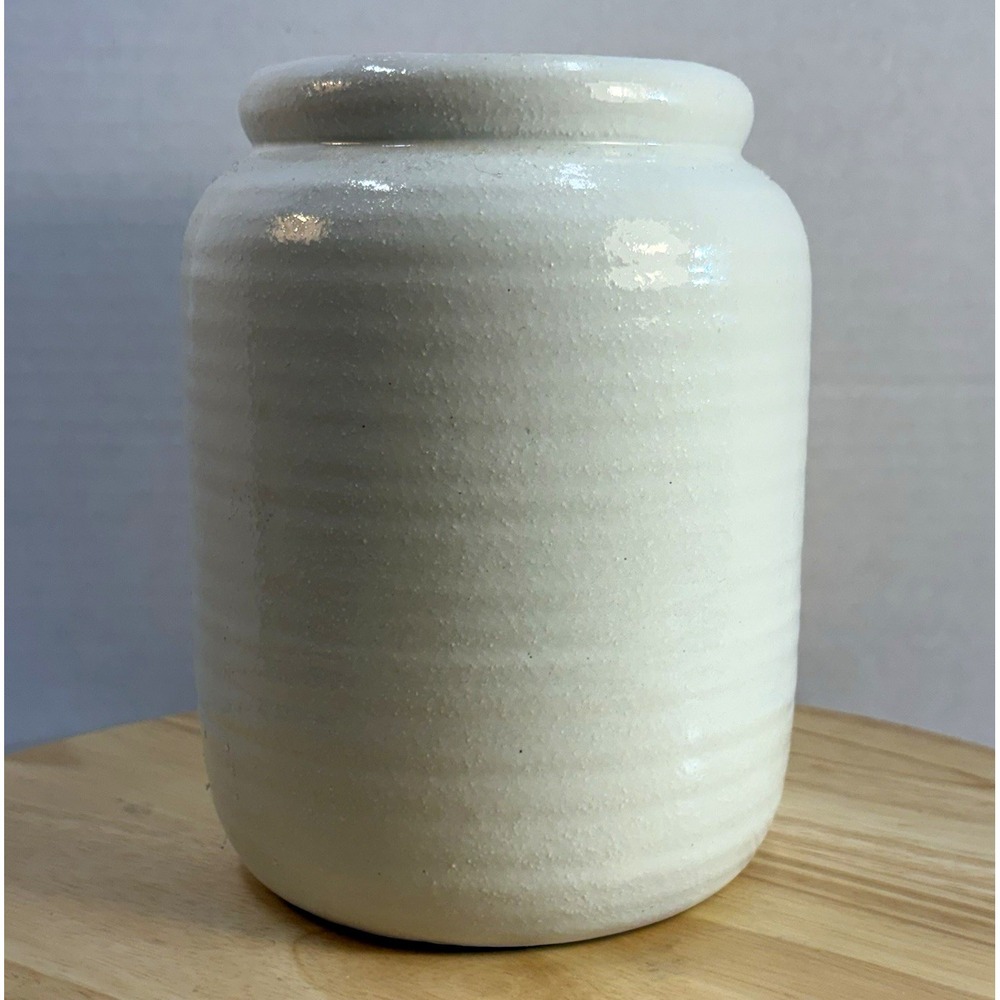 White Glossy Glazed Ceramic Pottery Cylinder Jar Canister 7.75in x 5.5in